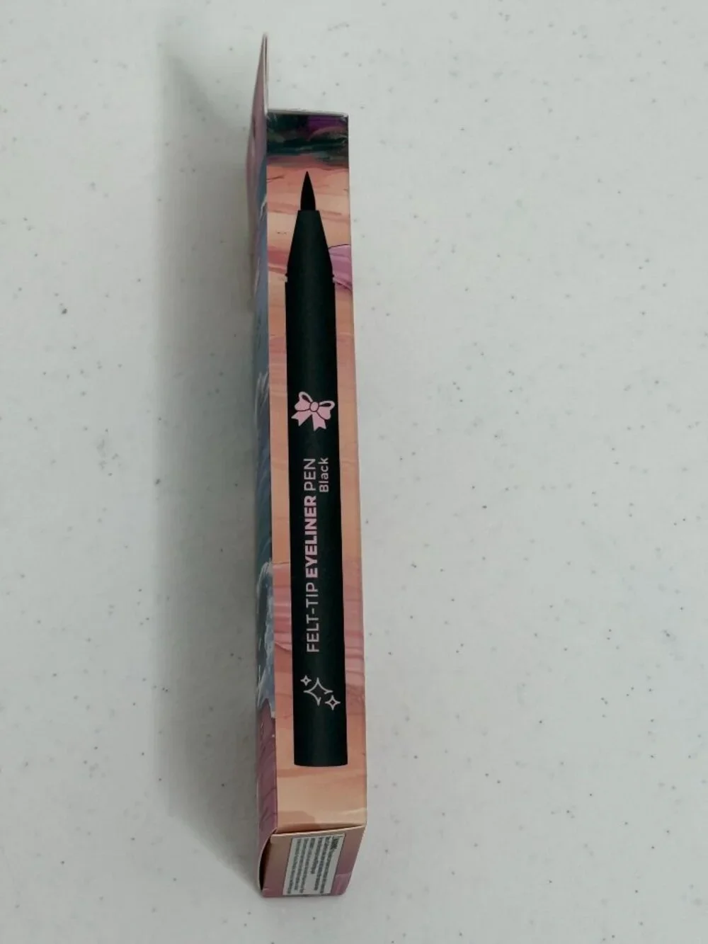 Ioni Beach Front Black Felt Tip Eyeliner Pen Waterproof New